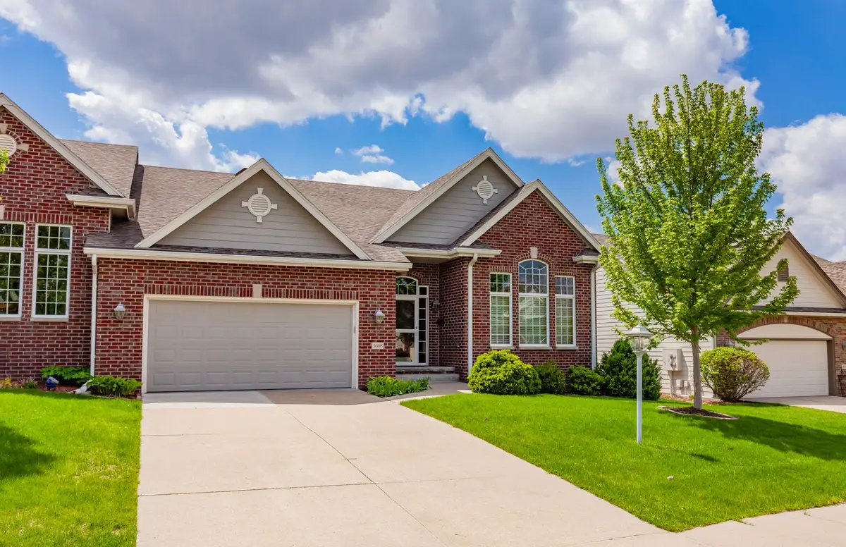 3608 152nd Street, Urbandale, IA 50323 - #1