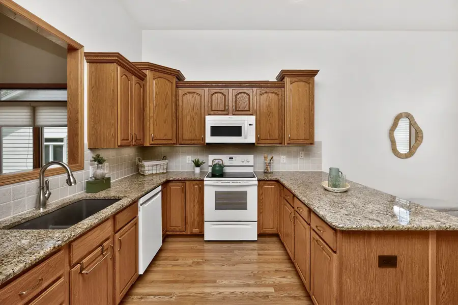 3608 152nd Street, Urbandale, IA 50323 - #3