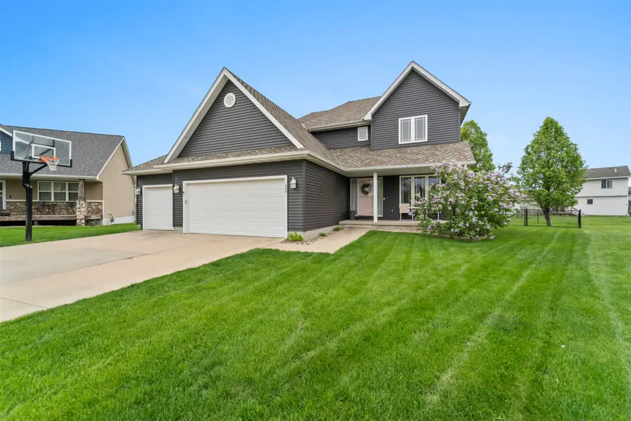 409 Tailfeather Court Nw, Bondurant, IA 50035 - #2