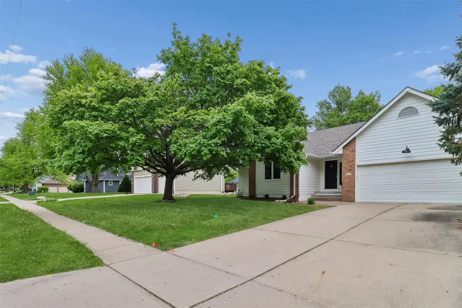 617 Valley West Drive, West Des Moines, IA 50265 - #2