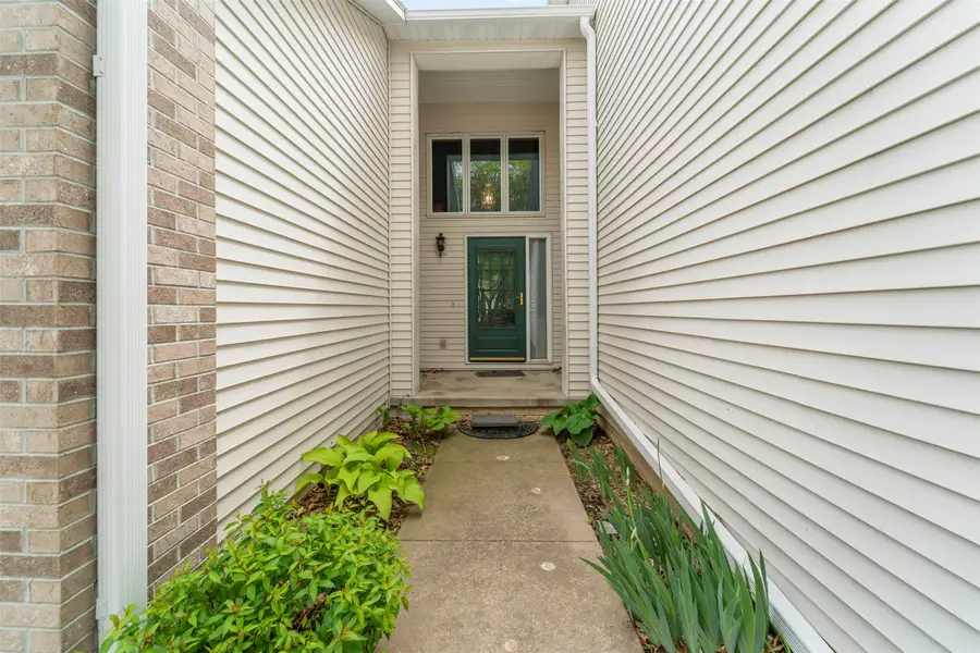 2811 SE 22nd Street #720, Des Moines, IA 50320 - #3