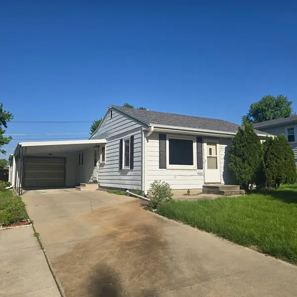 405 E 21st Street S, Newton, IA 50208