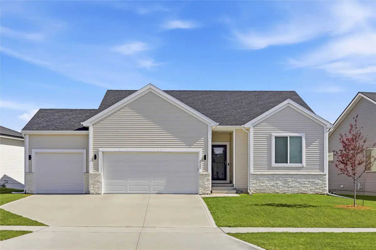 3505 NE 11th Street, Ankeny, IA 50021 - #1
