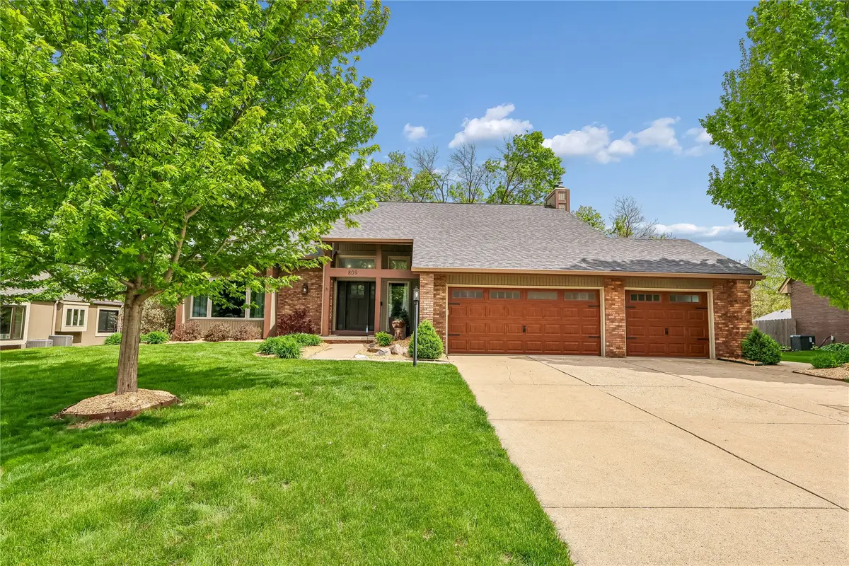 809 36th Street, West Des Moines, IA 50265 - #1