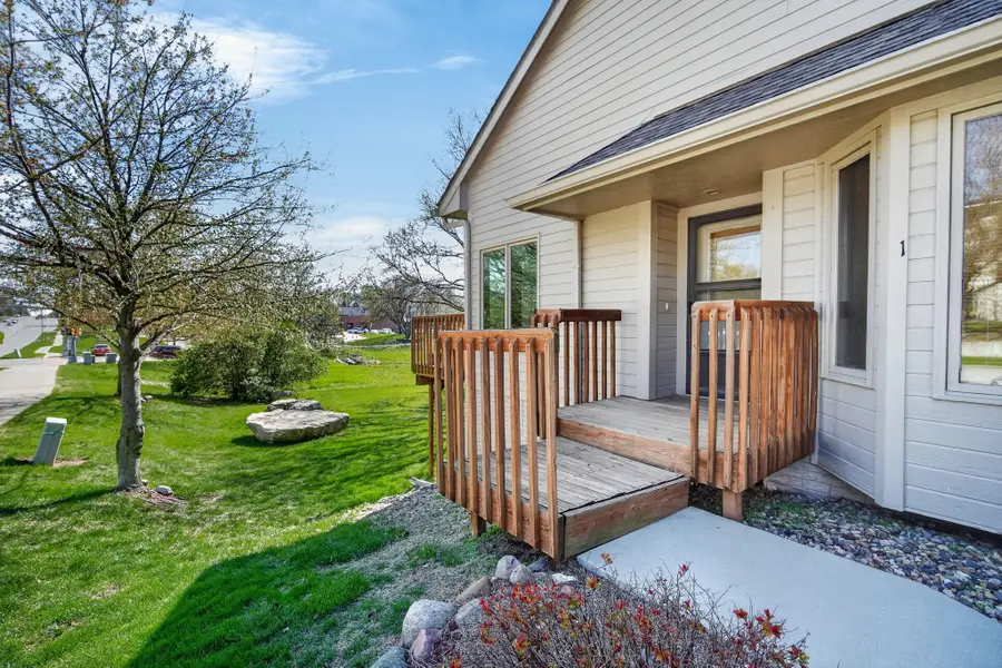 1070 50th Street #1A, West Des Moines, IA 50266 - #2