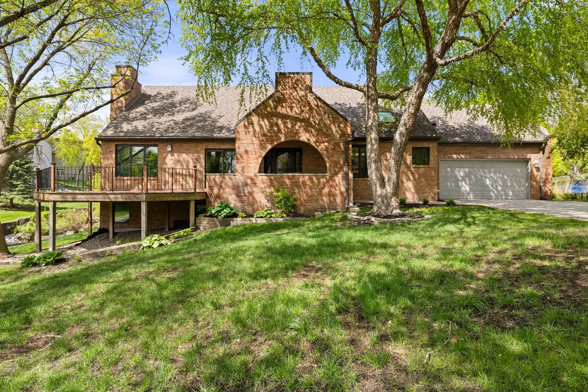 680 58th Place #9, West Des Moines, IA 50266 - #1