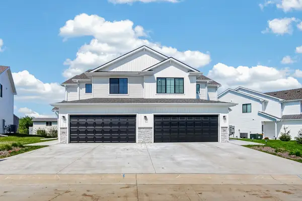 7000 Lake Ridge Avenue #71, Des Moines, IA 50320