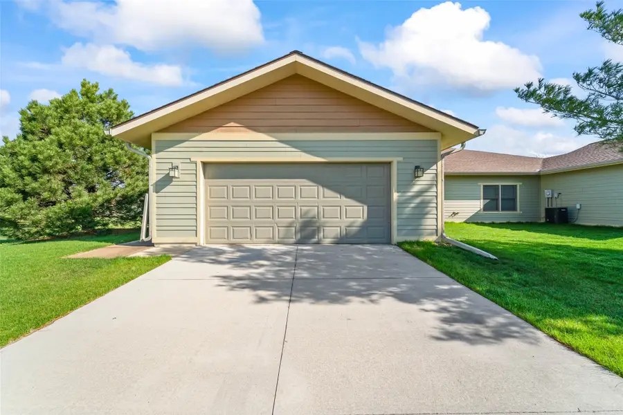 712 Timberland Drive, Story City, IA 50248 - #3