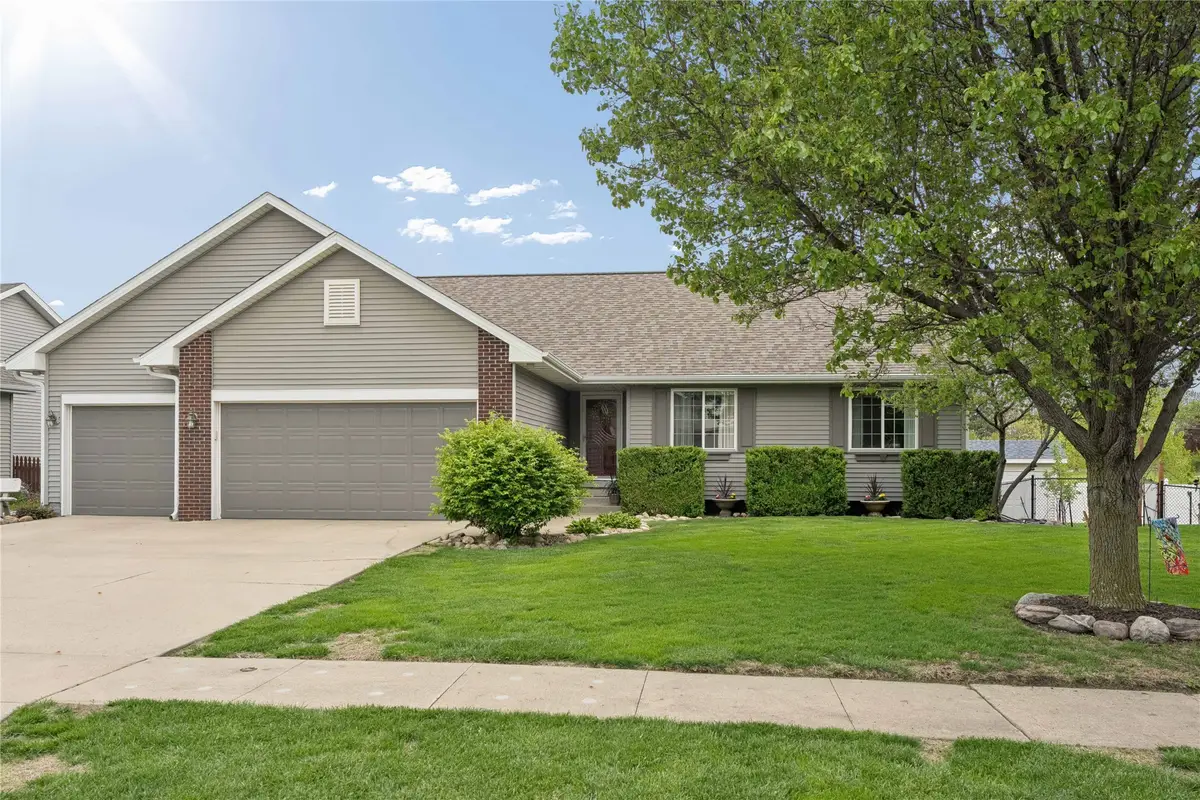 601 SE Lowell Drive, Ankeny, IA 50021 - #1