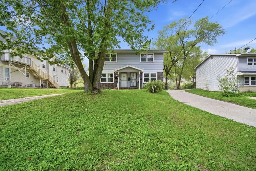 1424 & 1426 E 9th Street, Des Moines, IA 50316 - #2