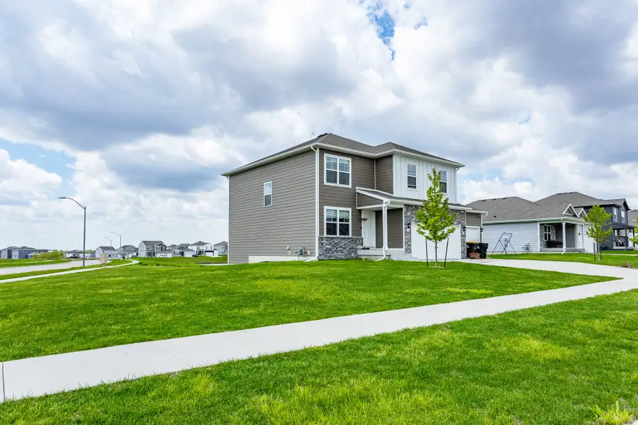 1115 Spruce Street, Waukee, IA 50263 - #3