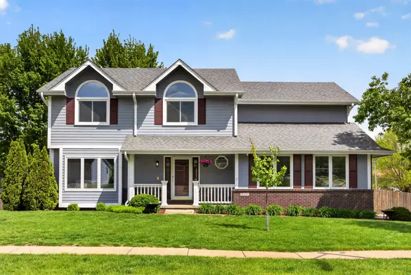 6101 Sharon Circle, Urbandale, IA 50322