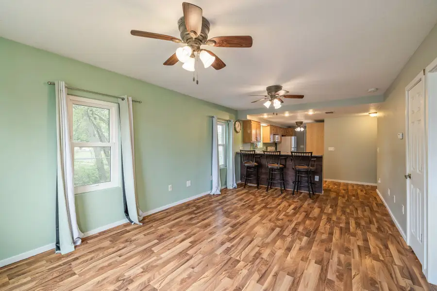 212 Herold Avenue, Des Moines, IA 50315 - #3