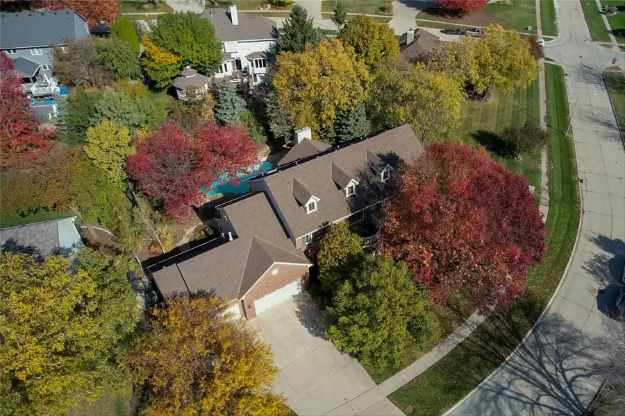 14031 Willow Drive, Clive, IA 50325 - #2