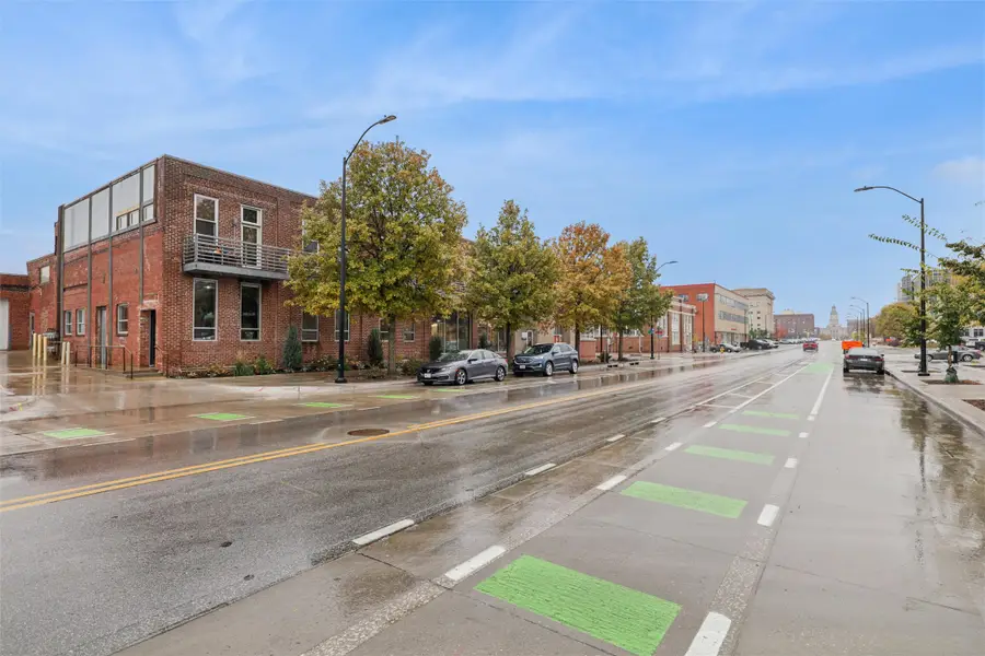 301 E Court Avenue #207, Des Moines, IA 50309 - #2