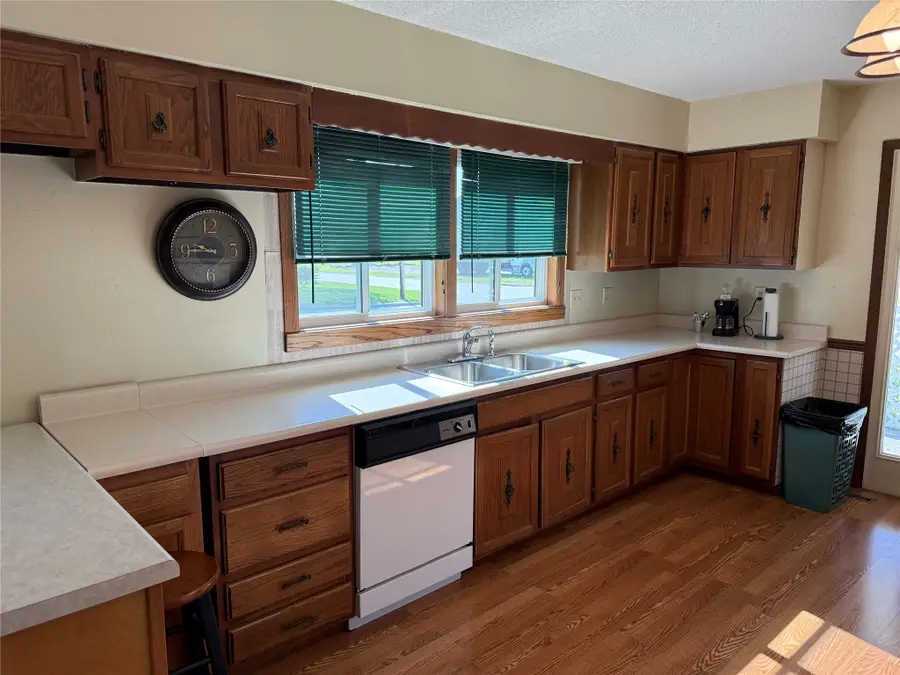 402 N 9th Street, Winterset, IA 50273 - #3
