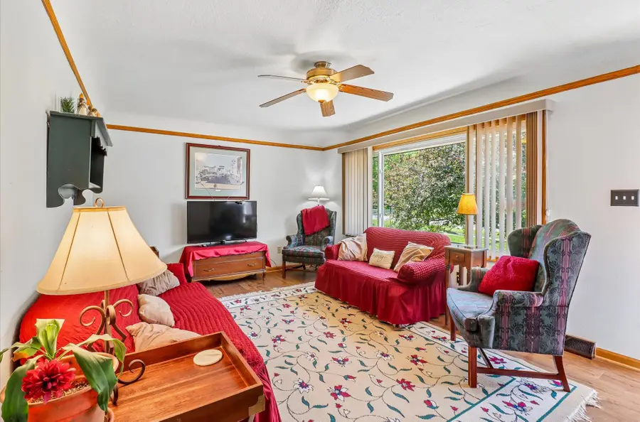 6219 S Union Street, Des Moines, IA 50315 - #3