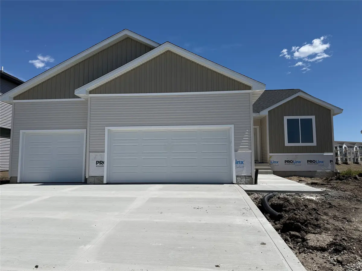 885 11th Street, Waukee, IA 50263 - #1