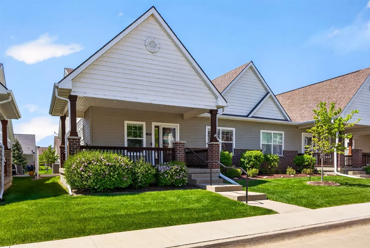 186 63rd Street, West Des Moines, IA 50266 - #1