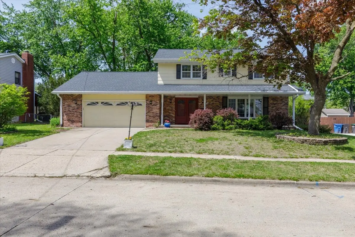 4030 45th Street, Des Moines, IA 50310 - #1