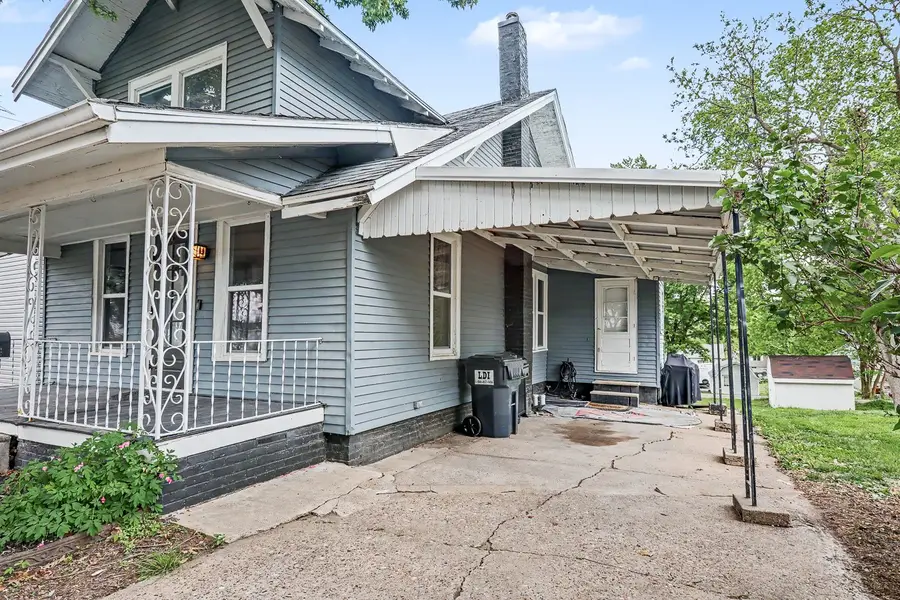 438 N 4th Street, Oskaloosa, IA 52577 - #2