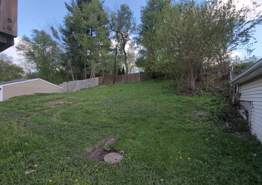 201 E Caulder Circle, Des Moines, IA 50315 - #2