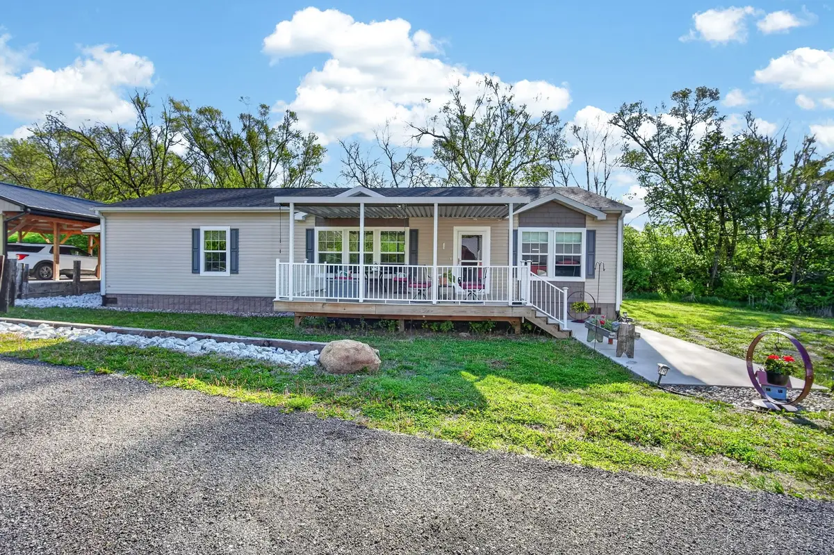 809 Ashton Avenue #B, Guthrie Center, IA 50115 - #1