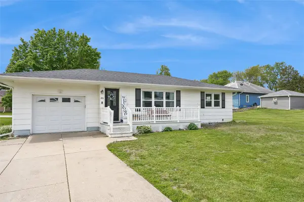 406 W Vine Street, St Charles, IA 50240