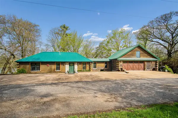 32521 231st Street, Eldora, IA 50627