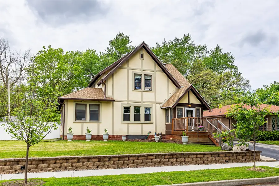 3514 SW 12th Street, Des Moines, IA 50315 - #2