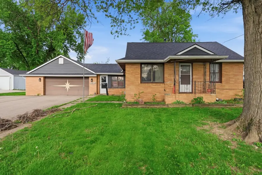 4127 56th Street, Des Moines, IA 50310 - #2