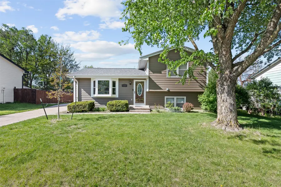 613 NE 7th Street, Grimes, IA 50111 - #2