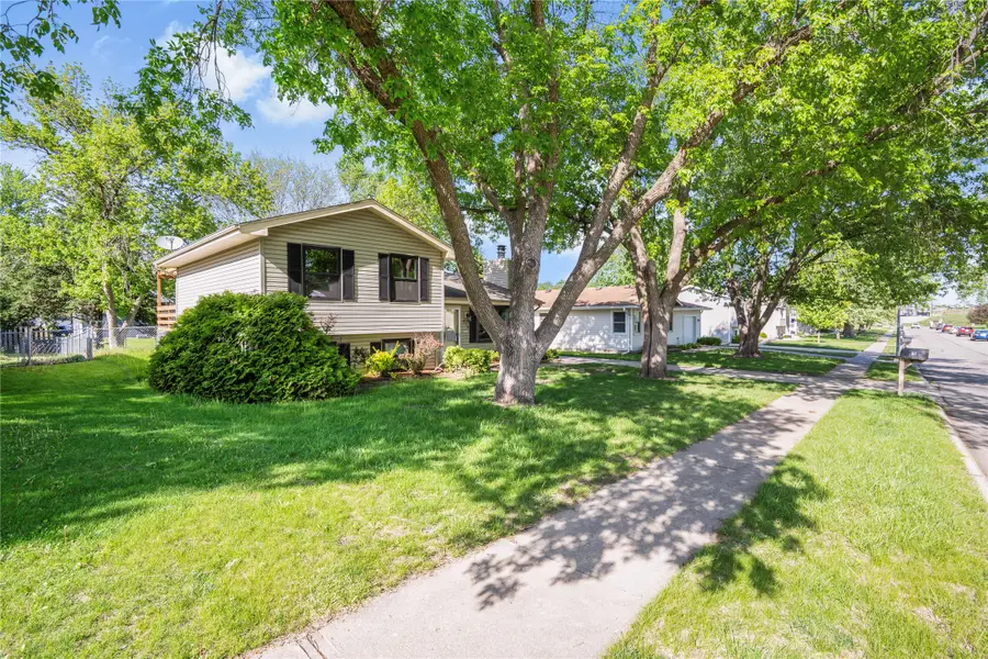 613 NE 5th Street, Grimes, IA 50111 - #2