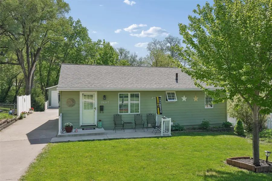3107 70th Street, Urbandale, IA 50322 - #2