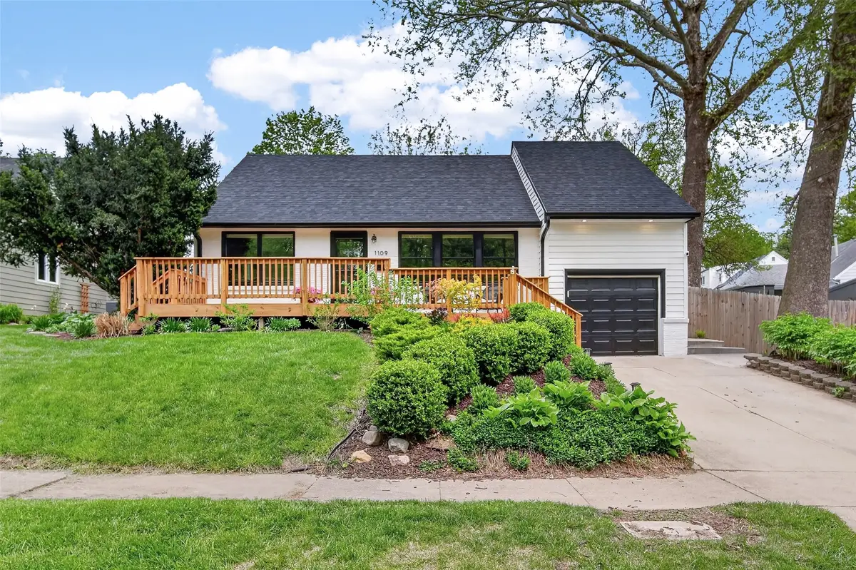 1109 Cummins Parkway, Des Moines, IA 50311 - #1