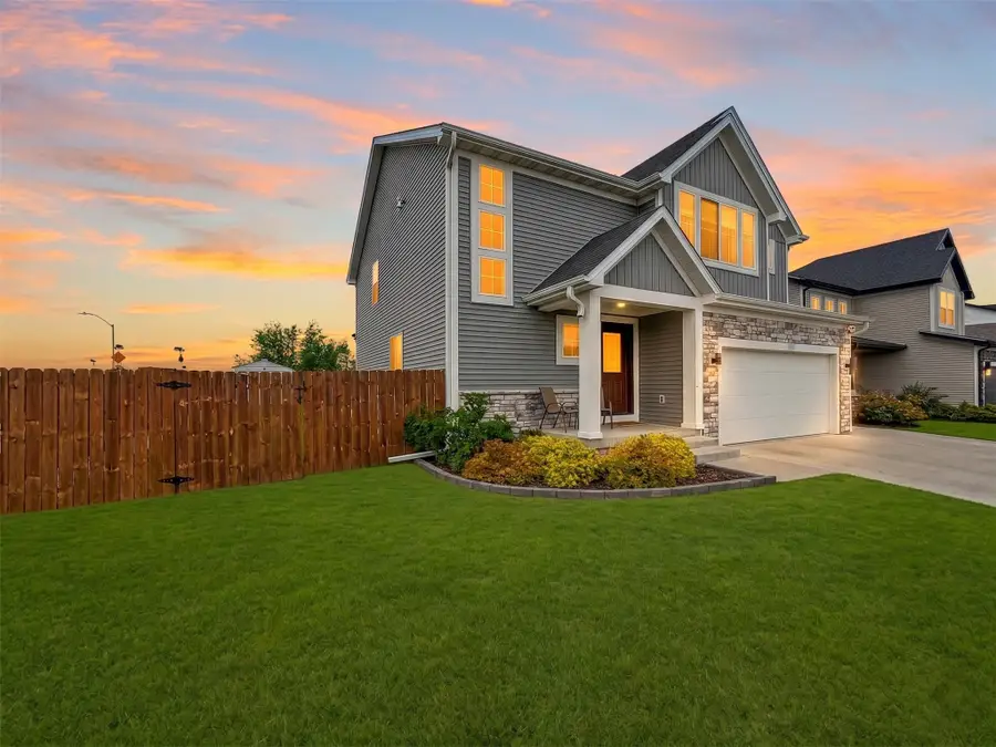 200 NW Georgetown Drive, Waukee, IA 50263 - #2