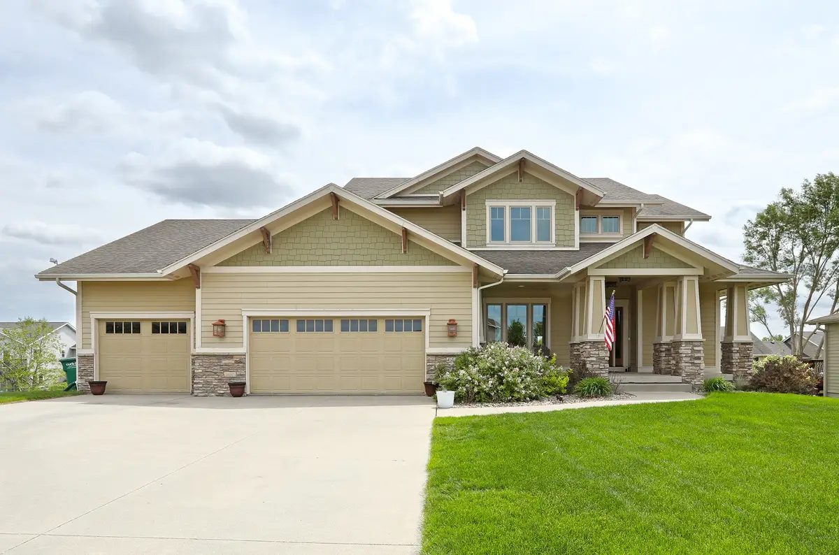 422 Stonegate Court Sw, Altoona, IA 50009 - #1
