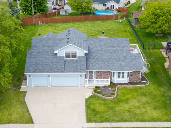 110 W Orchard Avenue, Indianola, IA 50125