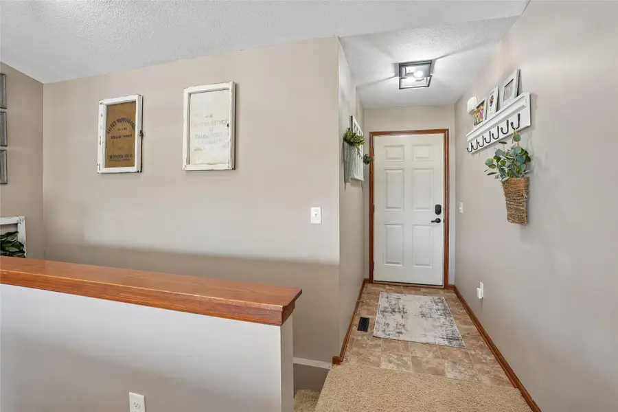 1711 E Boston Place, Indianola, IA 50125 - #3