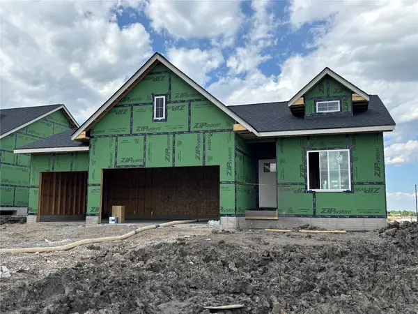 1105 SW 18th Court, Grimes, IA 50111