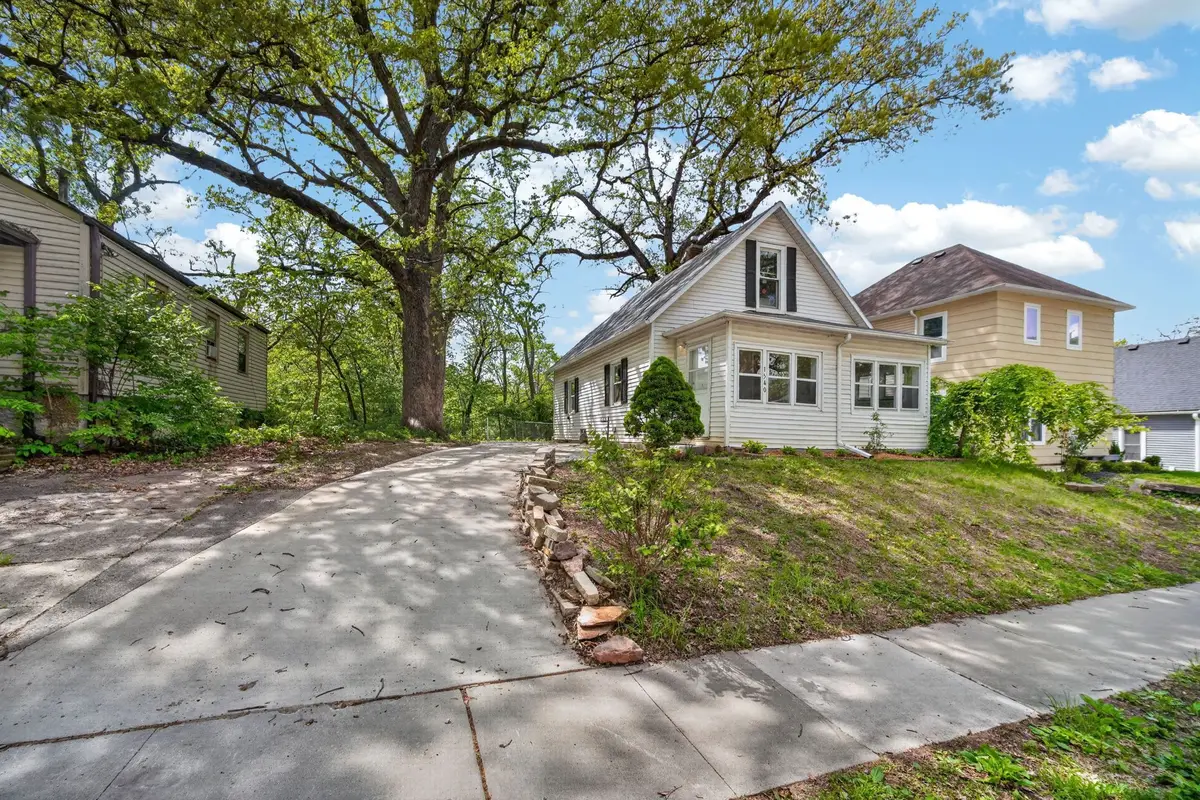 1540 33rd Street, Des Moines, IA 50311 - #1