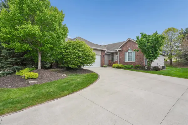 1902 NW 126th Street #1B, Clive, IA 50325