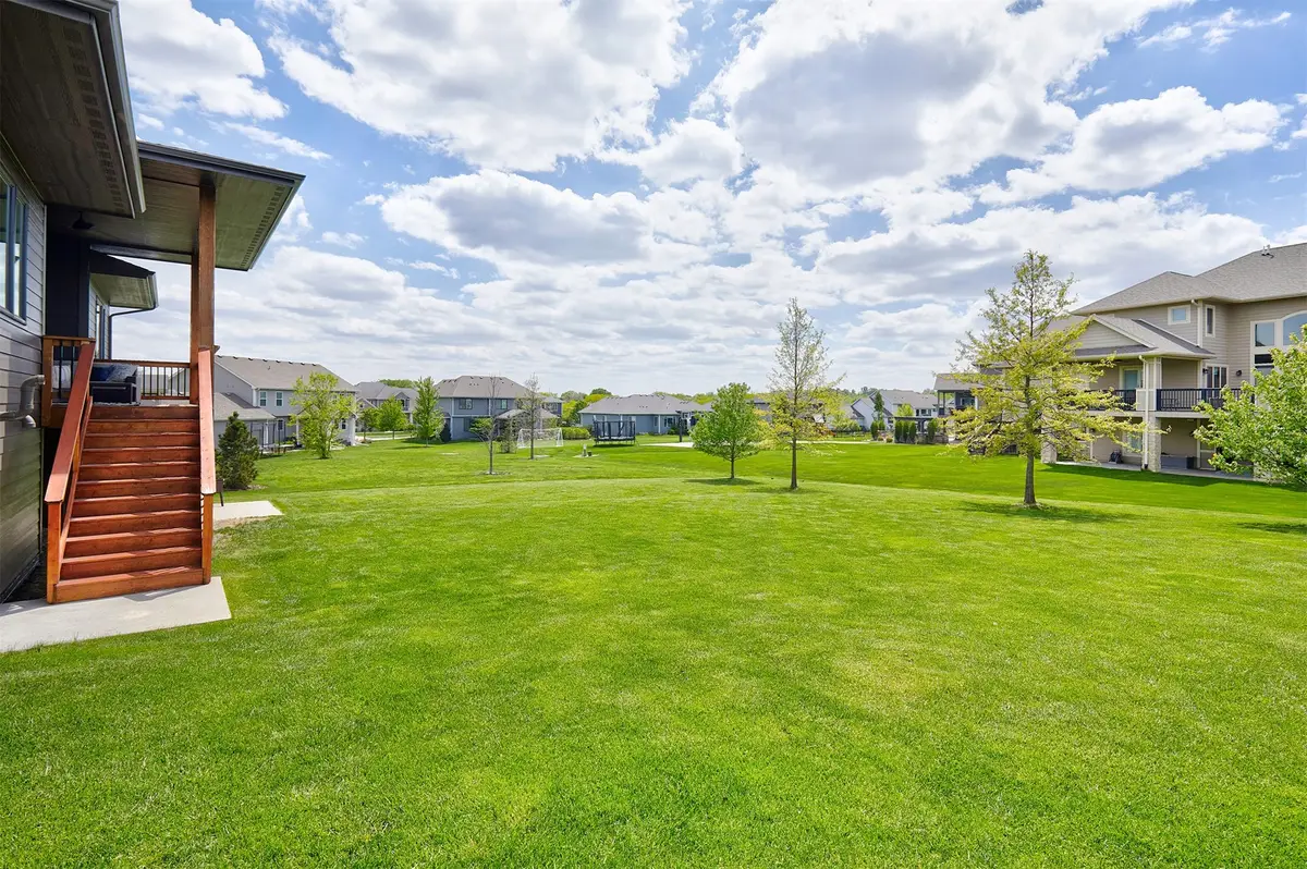 4722 152nd Street, Urbandale, IA 50323 - #1