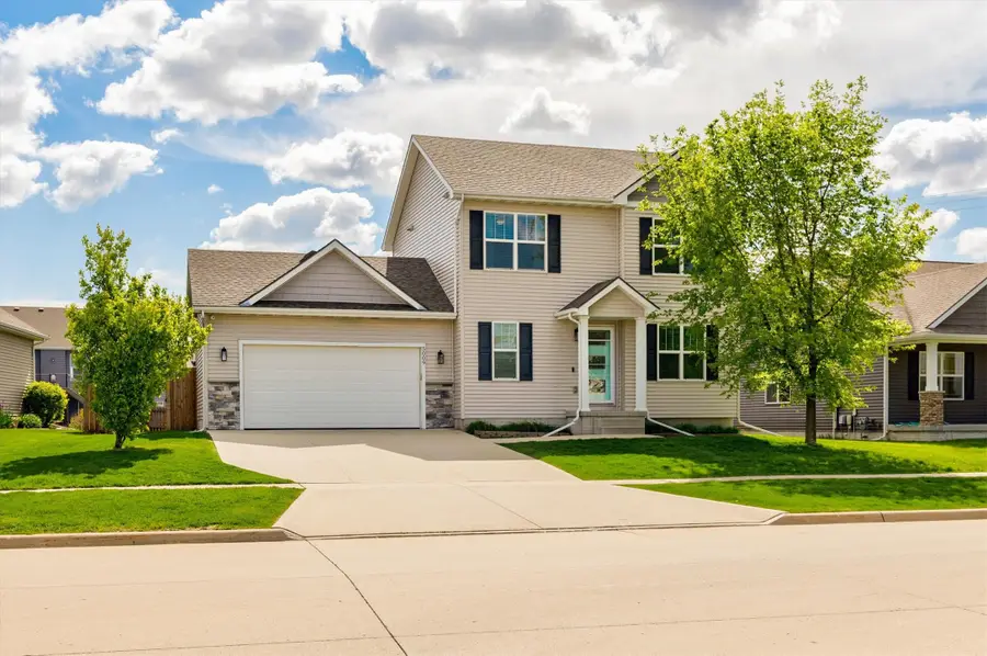 5009 NE Briarwood Drive, Ankeny, IA 50021 - #2