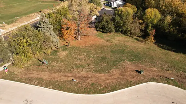 4517 90th Circle, Urbandale, IA 50322