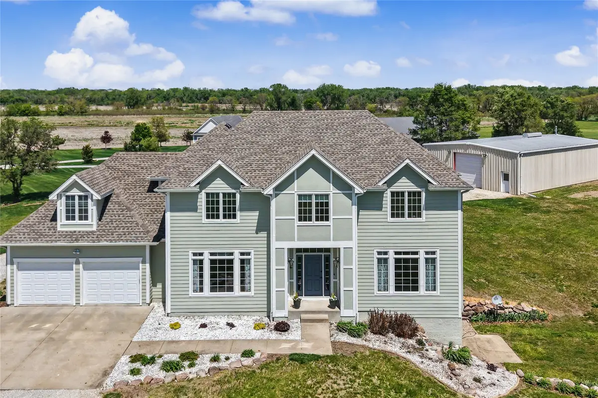 19600 W Avenue, Dallas Center, IA 50063 - #1