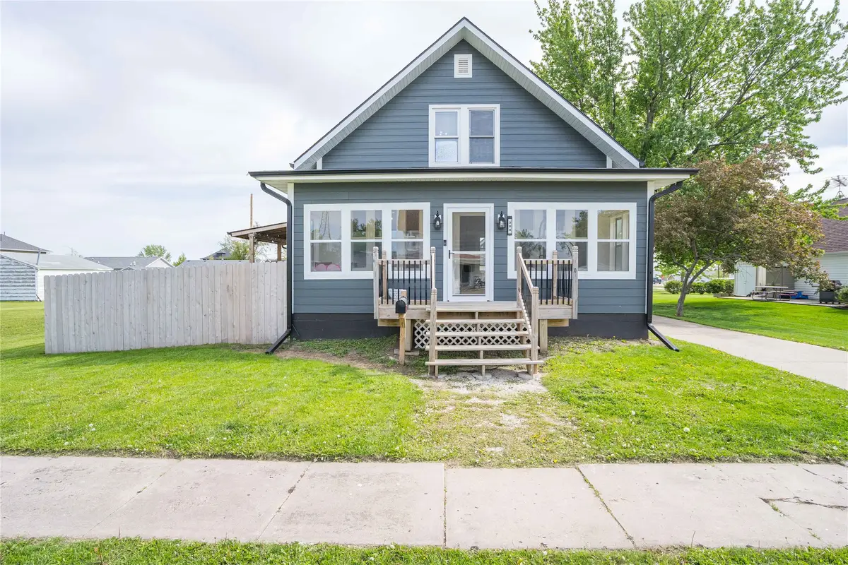 304 SE Jackson Street, Greenfield, IA 50849 - #1