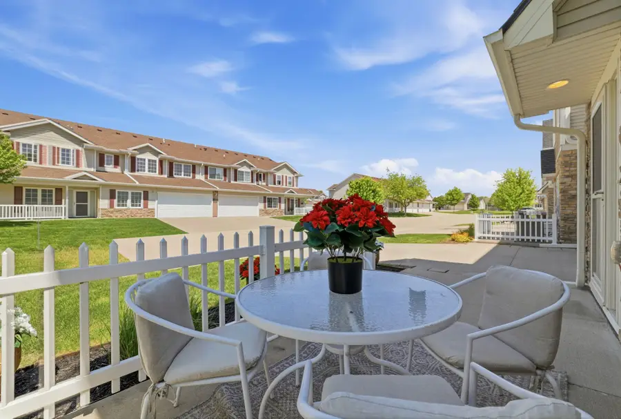 3008 SE Glenstone Drive, Grimes, IA 50111 - #2