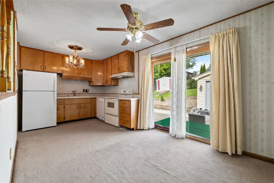 9225 Golden Valley Drive, Norwalk, IA 50211 - #3