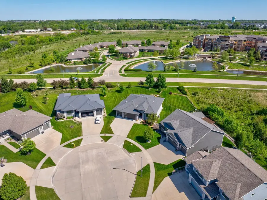 810 S Balsam Street, West Des Moines, IA 50266 - #3